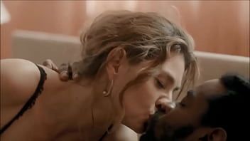play Lavinia goloseste coaiele de sperma