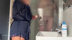 play Daddy Caught Jerking Off to Stepmom in Shower - Forbidden Family Fun