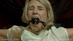 play Big Dick Avenging Priest straft een ruwe pestkop in BDSM Fetish Encounter